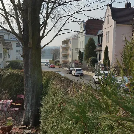 Fusslaeufig Zum Siebengebirge Und Direkt Am Rhein - Renovierte Apartment *